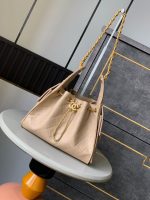 CHANEL 25 Small Handbag - Image 2