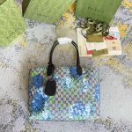 GUCCI Supreme Monogram Blooms Medium Reversible Tote Beige Blue Navy - Image 2