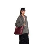 Gucci Emblem medium shoulder bag - Image 2