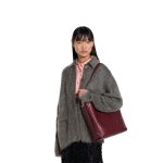 Gucci Emblem medium shoulder bag - Image 6
