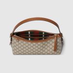 GG Emblem medium shoulder bag - Image 6