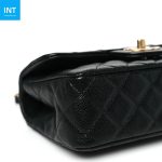 Chanel Caviar Quilted Mini Handy CC Flap Black - Image 5