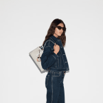 GUCCI EMBLEM MEDIUM TOTE BAG - Image 2