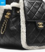 CHANEL 25 Small Handbag - Image 3