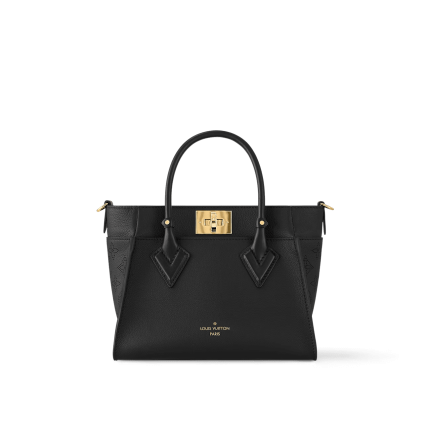 Louis Vuitton M21546 On My Side PM