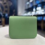 Hermès Vert Criquet Constance 18 Epsom Gold Hardware - Image 3