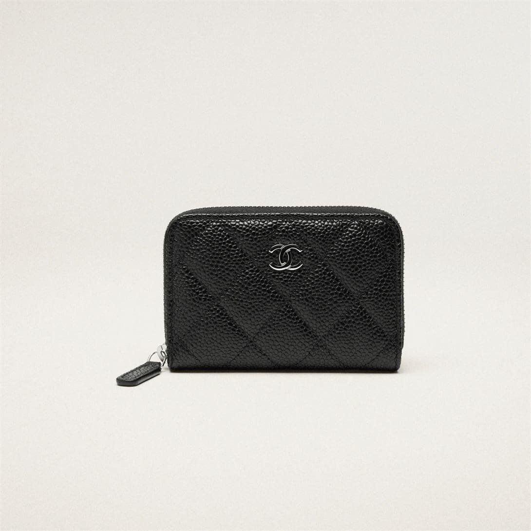 363f7ab91d31cd7a2f9cf0c562ffec72.jpg Chanel Classic Zipped Coin Purse - Image 1