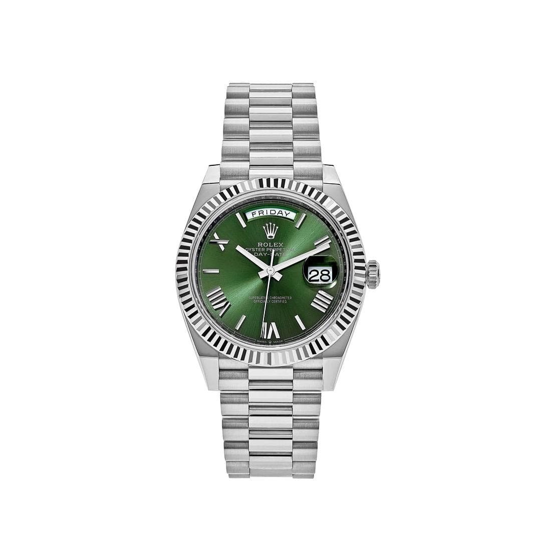 3L5HnTqx-rolex-day-date-40-white-gold-olive-dial-228239-2022-rolex-40470270673140.jpg Rolex Day-Date 40 228239 White Gold Olive Dial (2022) - Image 1