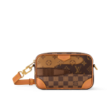 Louis Vuitton M26020 Trocadéro Wearable Wallet