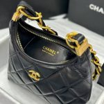 CHANEL SMALL HOBO BAG - Image 8