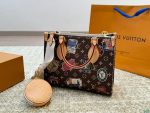 Louis Vuitton Jungle Mom bag onthego