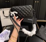 Chanel Cambon leather handbag - Image 4