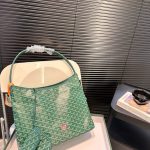 Goyard shopping bag