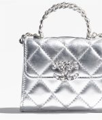 Chanel Clutch with chain - Image 3