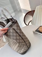 GUCCI OPHIDIA MEDIUM TOTE BAG - Image 10