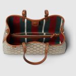 Gucci Emblem medium tote bag - Image 6