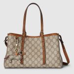 Gucci Emblem medium tote bag - Image 7