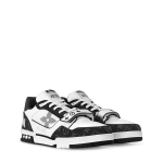 Louis Vuitton 1ABOD3 LV Trainer Sneaker