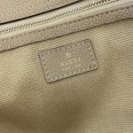 Gucci Medium tote bag with hook closure - Image 10
