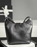 Chanel Large Hobo Bag - Image 9