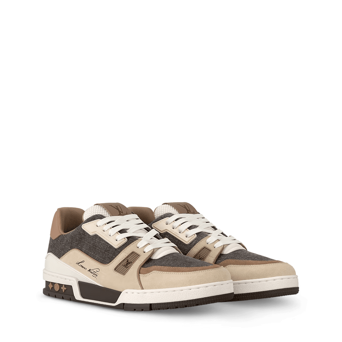 97eceee27e5000cb91c0dc31f058a994.png Louis Vuitton 1AHTFN LV Trainer Outdoor Sneaker - Image 1