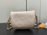 Louis Vuitton M83275 Mini Bumbag - Image 6