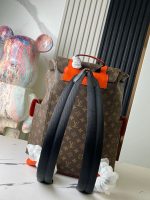 Louis Vuitton M46814 Christopher MM - Image 5