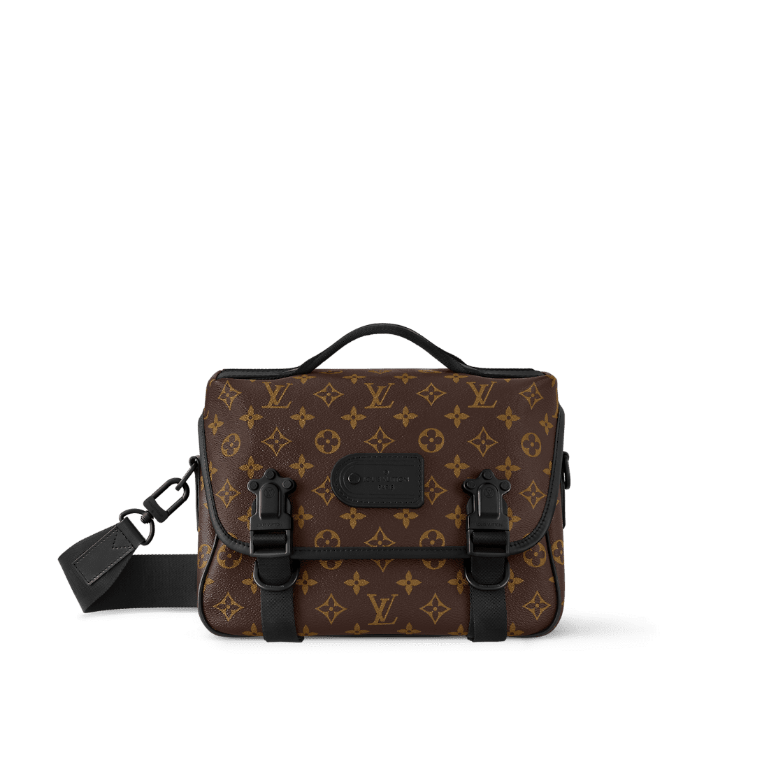AYj4pexr-a07e11a3-190a-4e0f-8714-41f38dca0f60.png Louis Vuitton M46972 LV Trail Messenger - Image 1