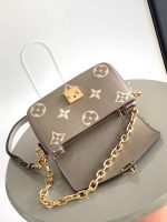 Louis Vuitton M23081 Pochette Métis East West - Image 9