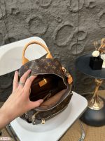Louis Vuitton Backpack - Image 8