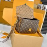 Louis Vuitton M44876 Pochette Métis - Image 7