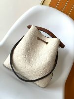 Louis Vuitton M45307 Néonoé MM - Image 4