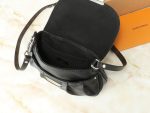 Louis Vuitton M12192 Sunset Vibe - Image 5