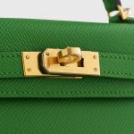 Hermès Kelly Mini Epsom Vert Yucca Sellier Gold Hardware - Image 6