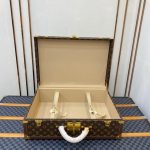 Louis Vuitton M21327 Bisten 55 - Image 9