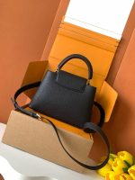 Louis Vuitton M25404 Capucines BB - Image 3