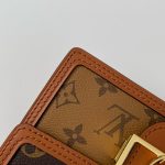 Louis Vuitton Dauphine Chain Wallet M68746 - Image 3