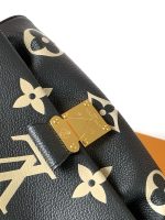 Louis Vuitton M45859 Favorite - Image 7