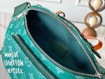 Louis Vuitton M12867 Rush Bumbag - Image 9