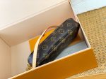 Louis Vuitton M82766 Pochette Accessoires - Image 6