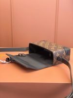 Louis Vuitton M83613 Steamer Wearable Wallet - Image 8
