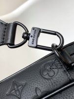 Louis Vuitton M23742 Steamer Messenger - Image 7