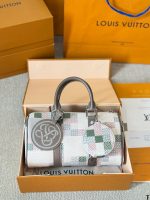 Louis Vuitton Keepall 25 N00105 - Image 10
