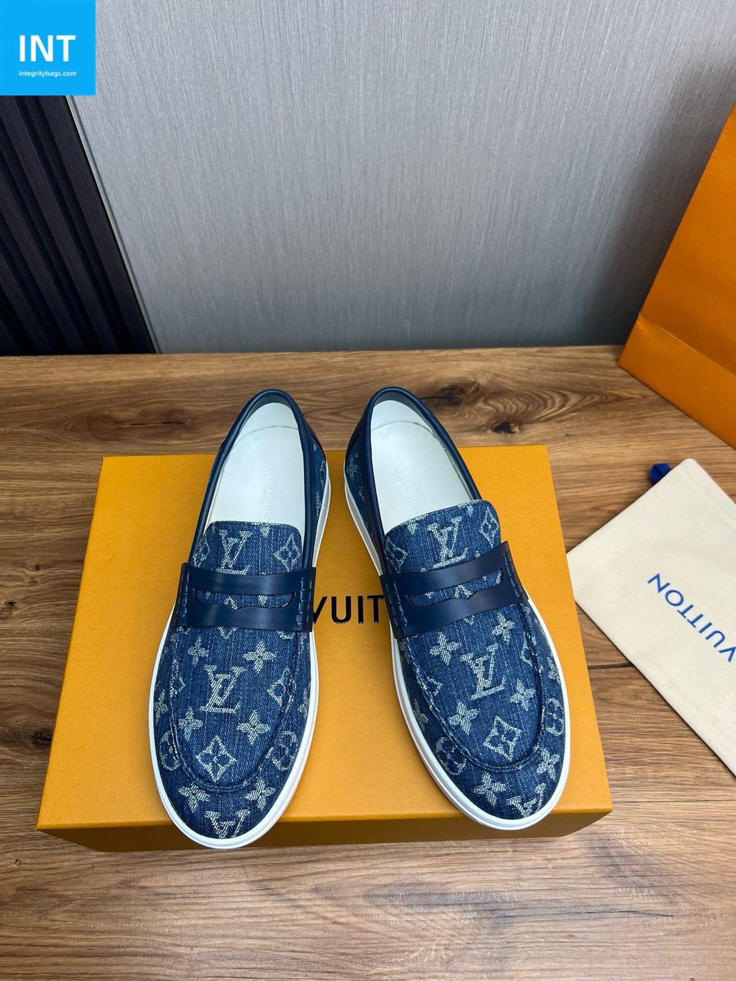 IMG_1701.jpg Louis Vuitton Shoes | Mastercraft Quality - Image 1