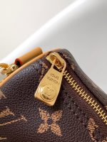 Louis Vuitton M14026 Keepall Bandoulière 25 - Image 4