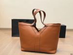 Saint Laurent Y TOTE IN LEATHER - Image 4