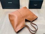 Saint Laurent Y TOTE IN LEATHER - Image 6