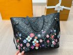 Louis Vuitton M13675 LV x TM Neverfull MM - Image 9