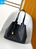 Louis Vuitton M25858 All In One PM - Image 2