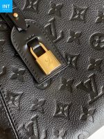Louis Vuitton M25858 All In One PM - Image 9